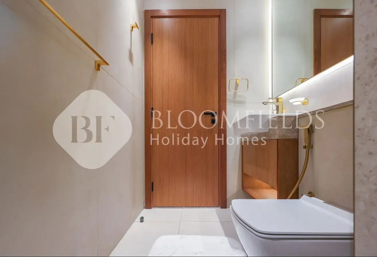 Modern Studio l Contemporary Urban Living