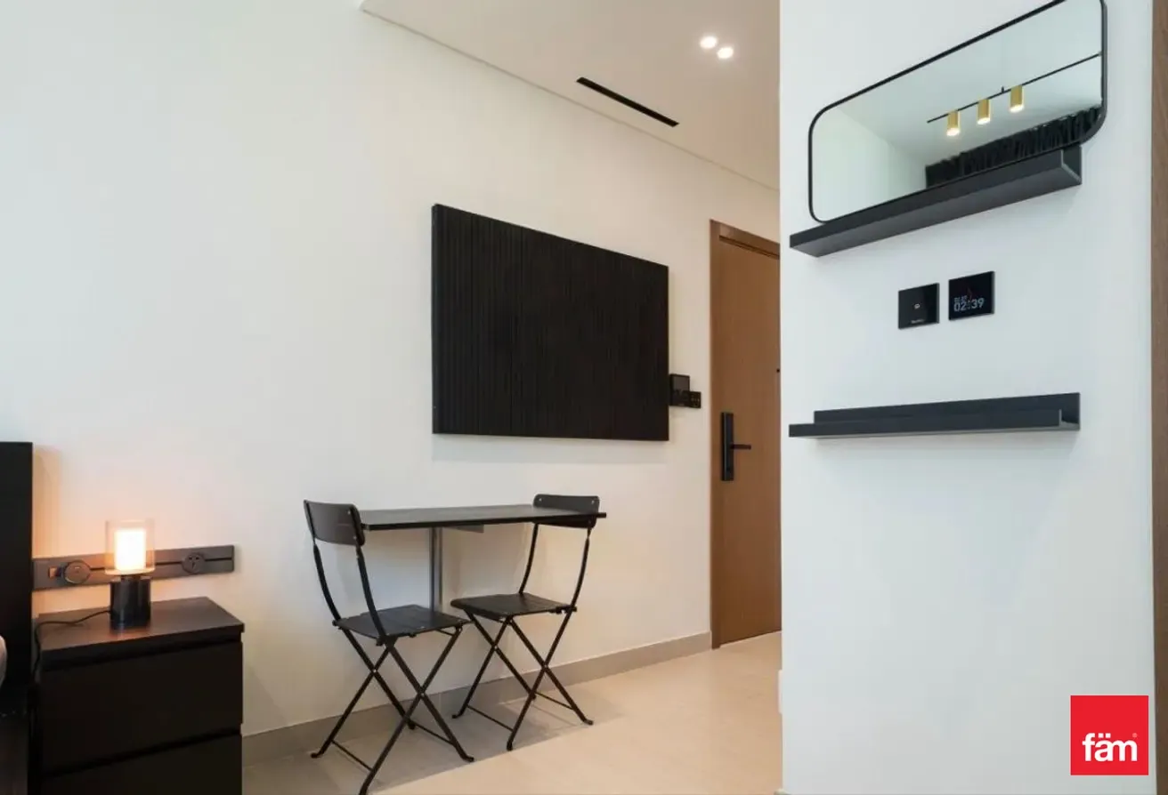 Fully Furnished / Well Maintained / Prime Location