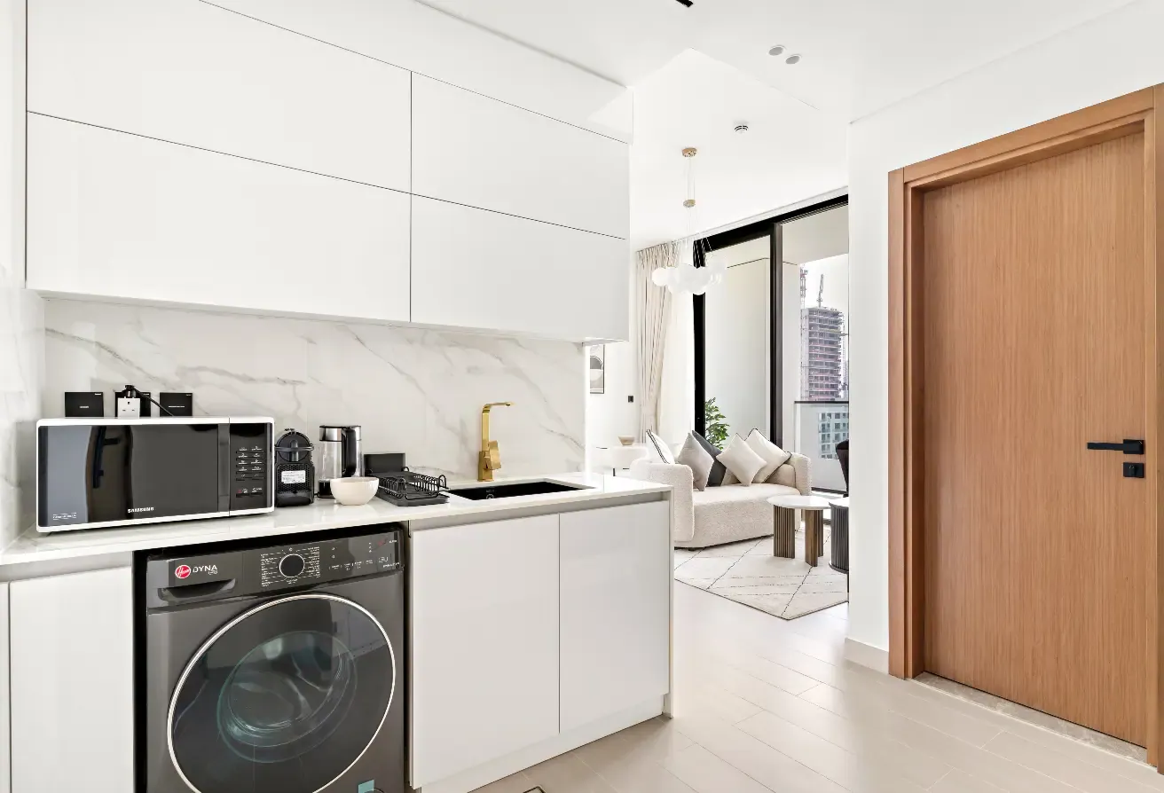 SUMMER DEAL | ALL BILLS INCLUDED | SPACIOUS STUDIO