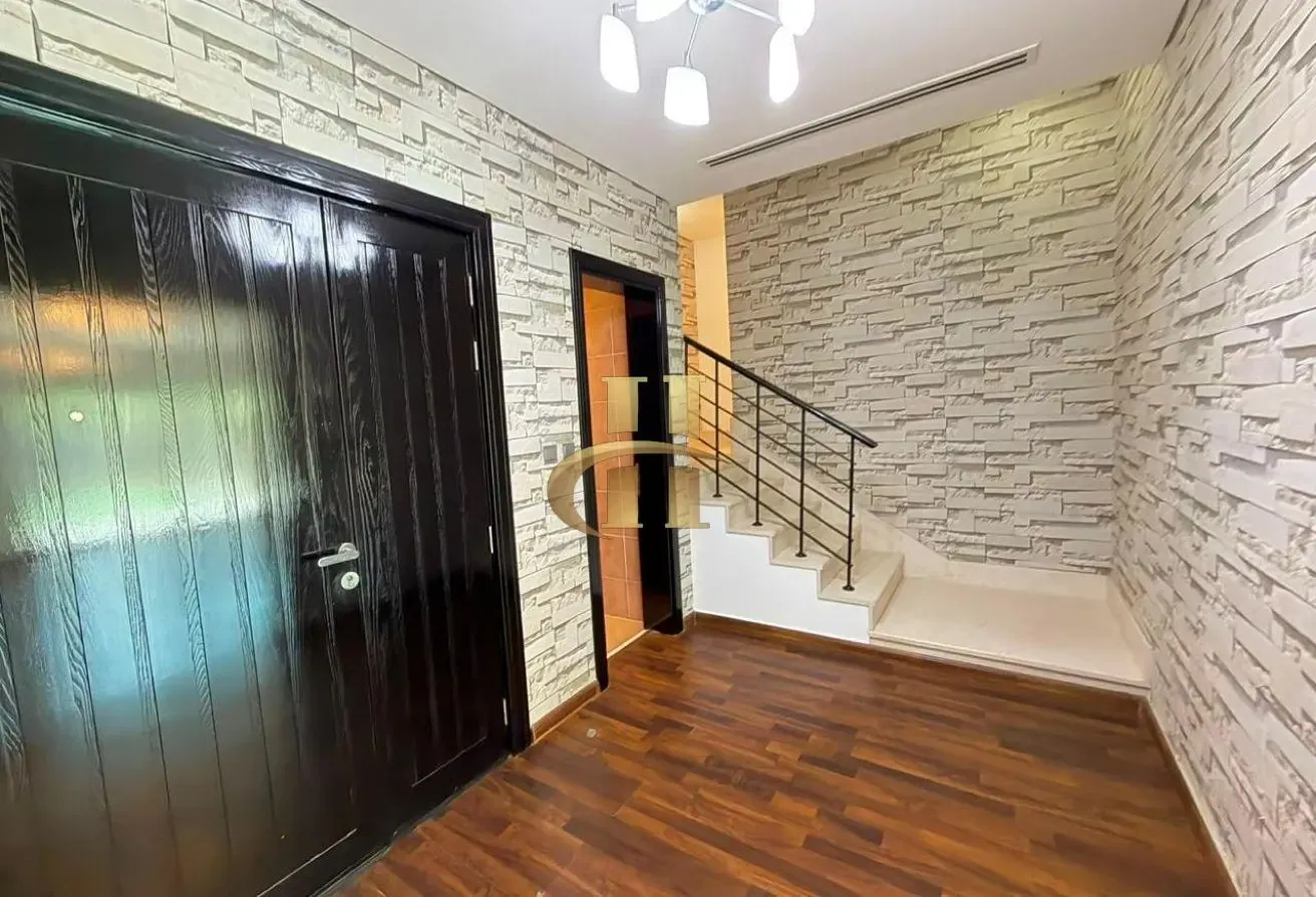 Vacant | Spacious | Luxury living