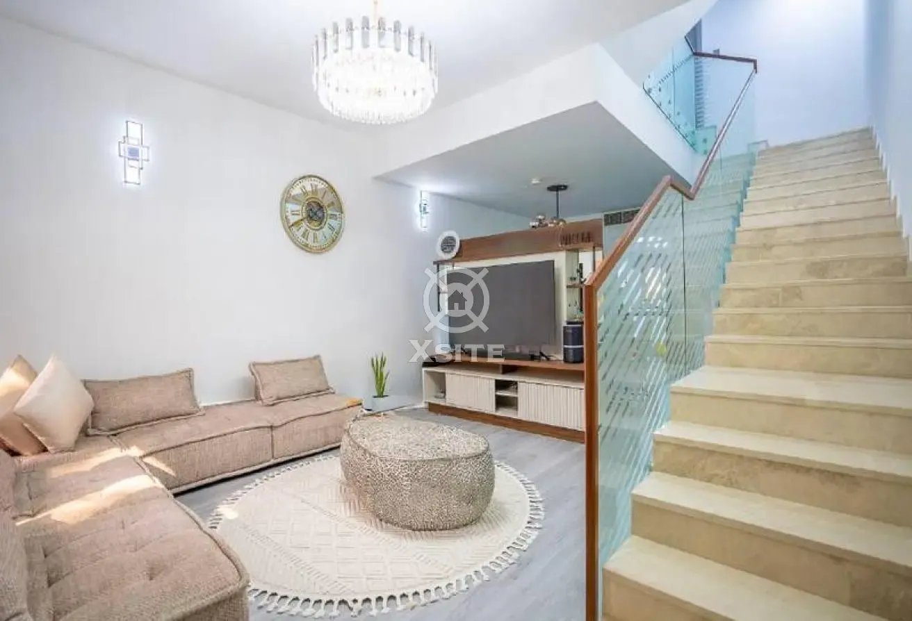 Fully Furnished | Master Rooms | Multiple Options