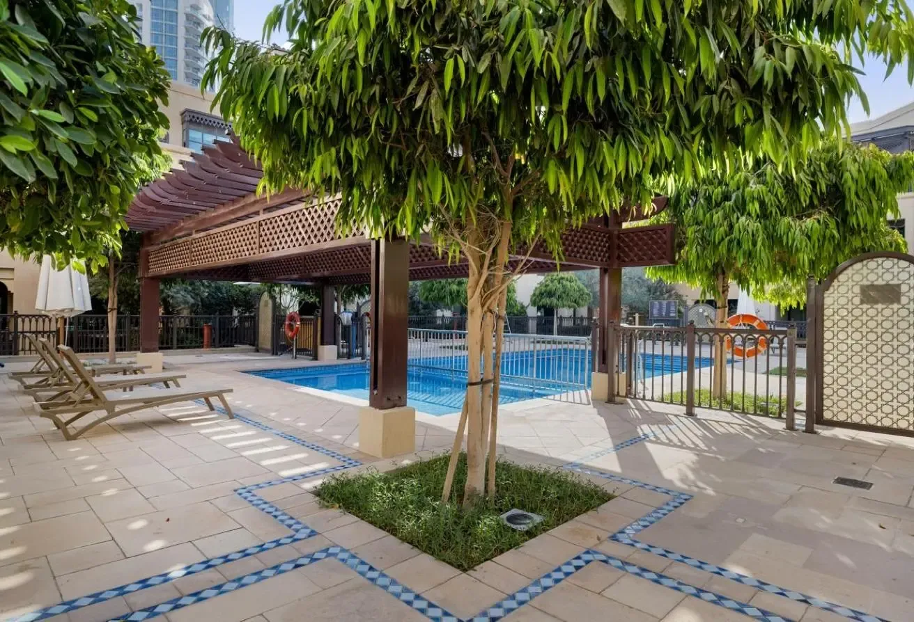 Luxurious & Fully Upgraded | Prime Location