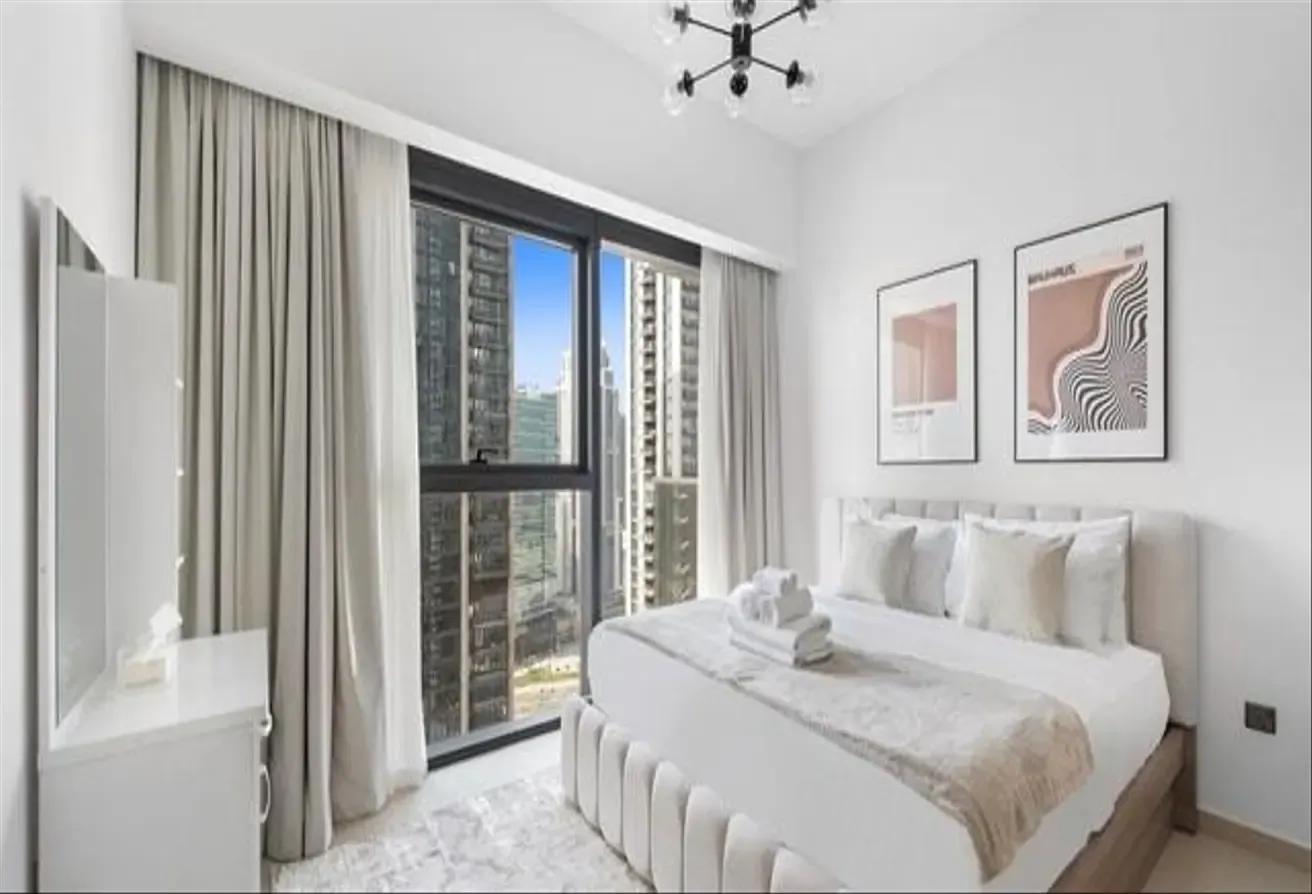 Luxurious 2BR in the Heart of Downtown Dubai