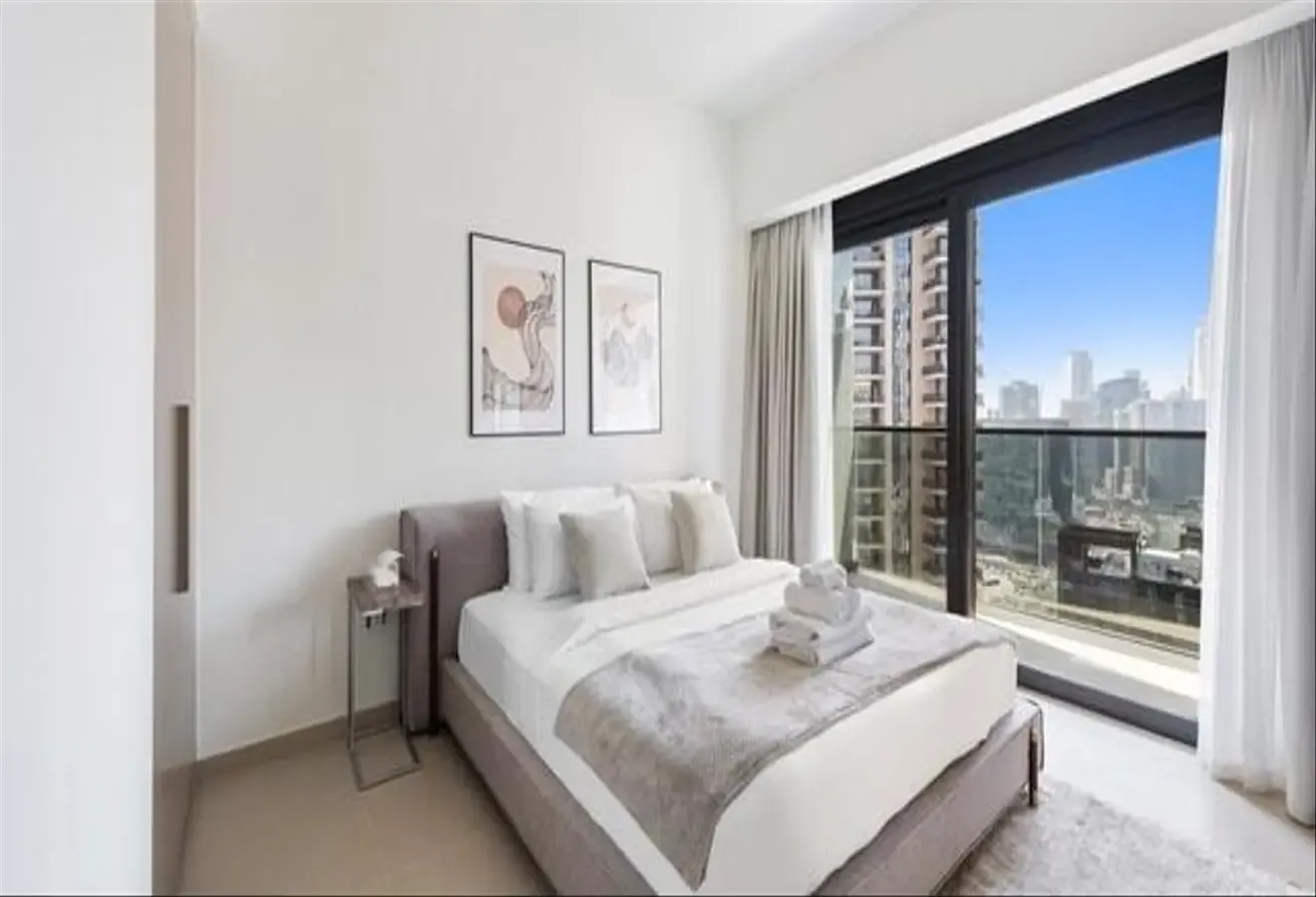 Luxurious 2BR in the Heart of Downtown Dubai