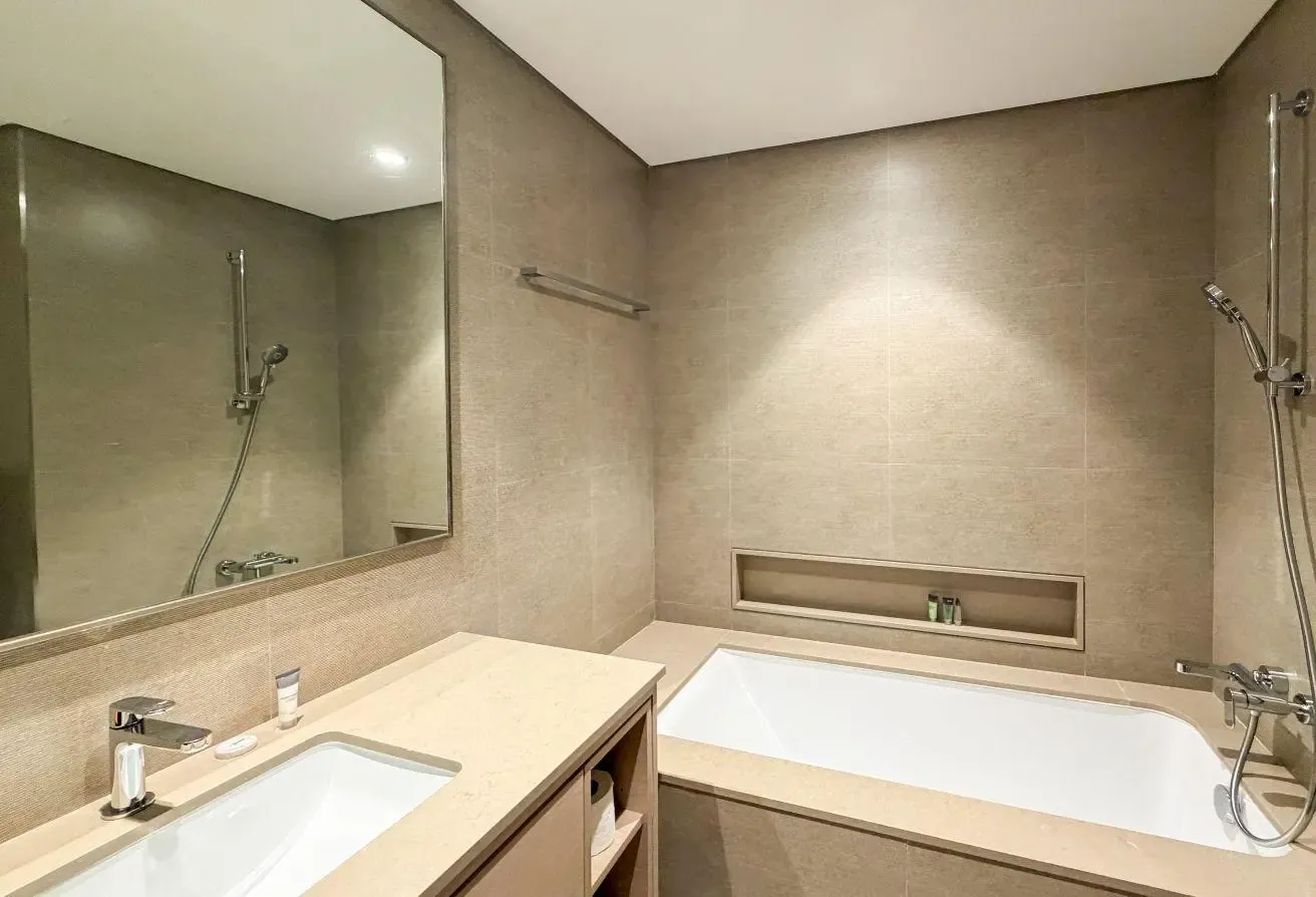 2 Bedroom with Fantastic View of Burj Khalifa