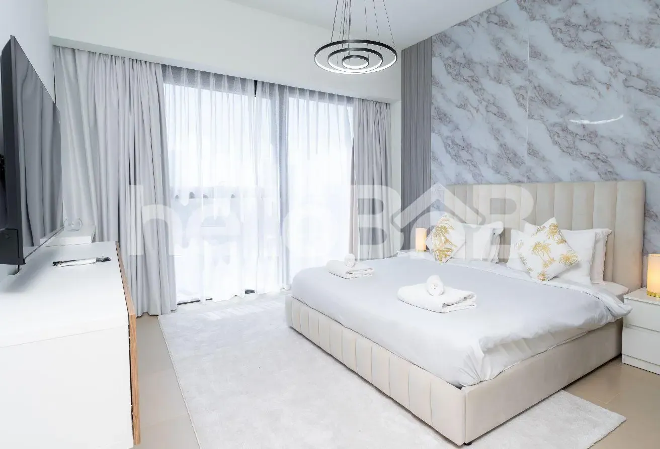 Impressive 2-BR | Heart of Downtown | City Views