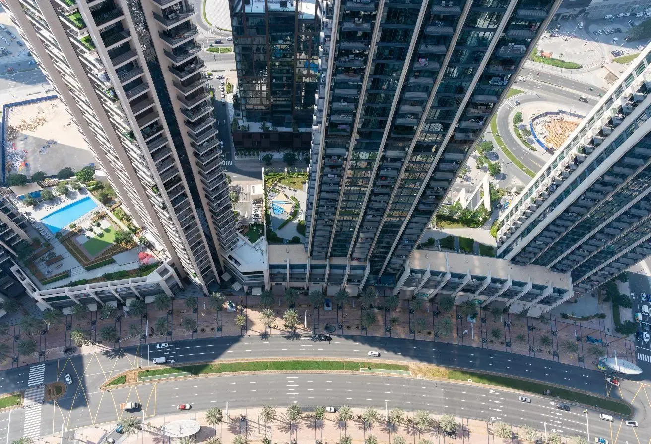 Brand New Apt With Elegant Interior & Canal Views