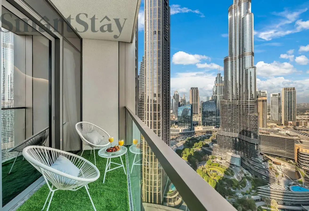 2BR Unit with Burj Khalifa View | Grande Signature