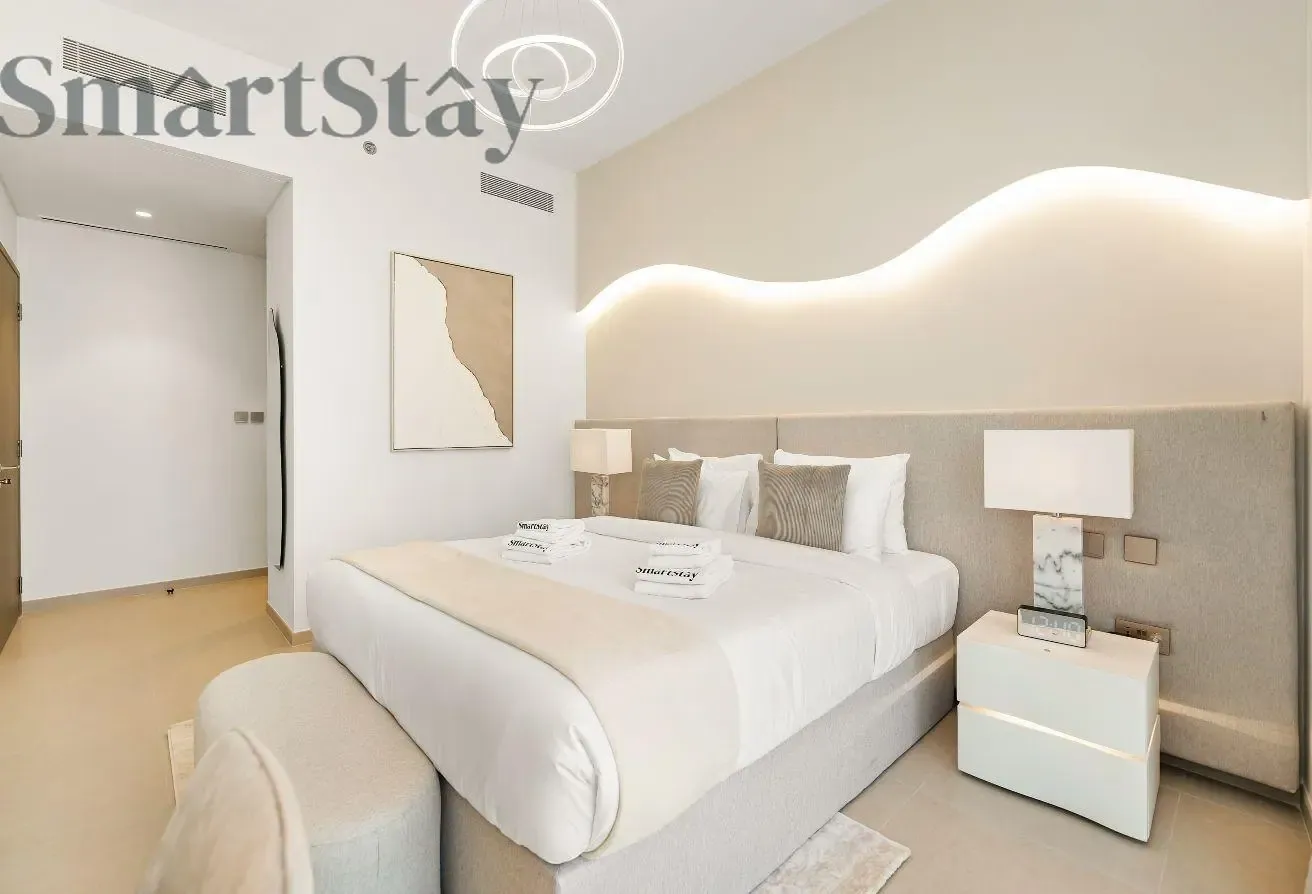 2BR Unit with Burj Khalifa View | Grande Signature