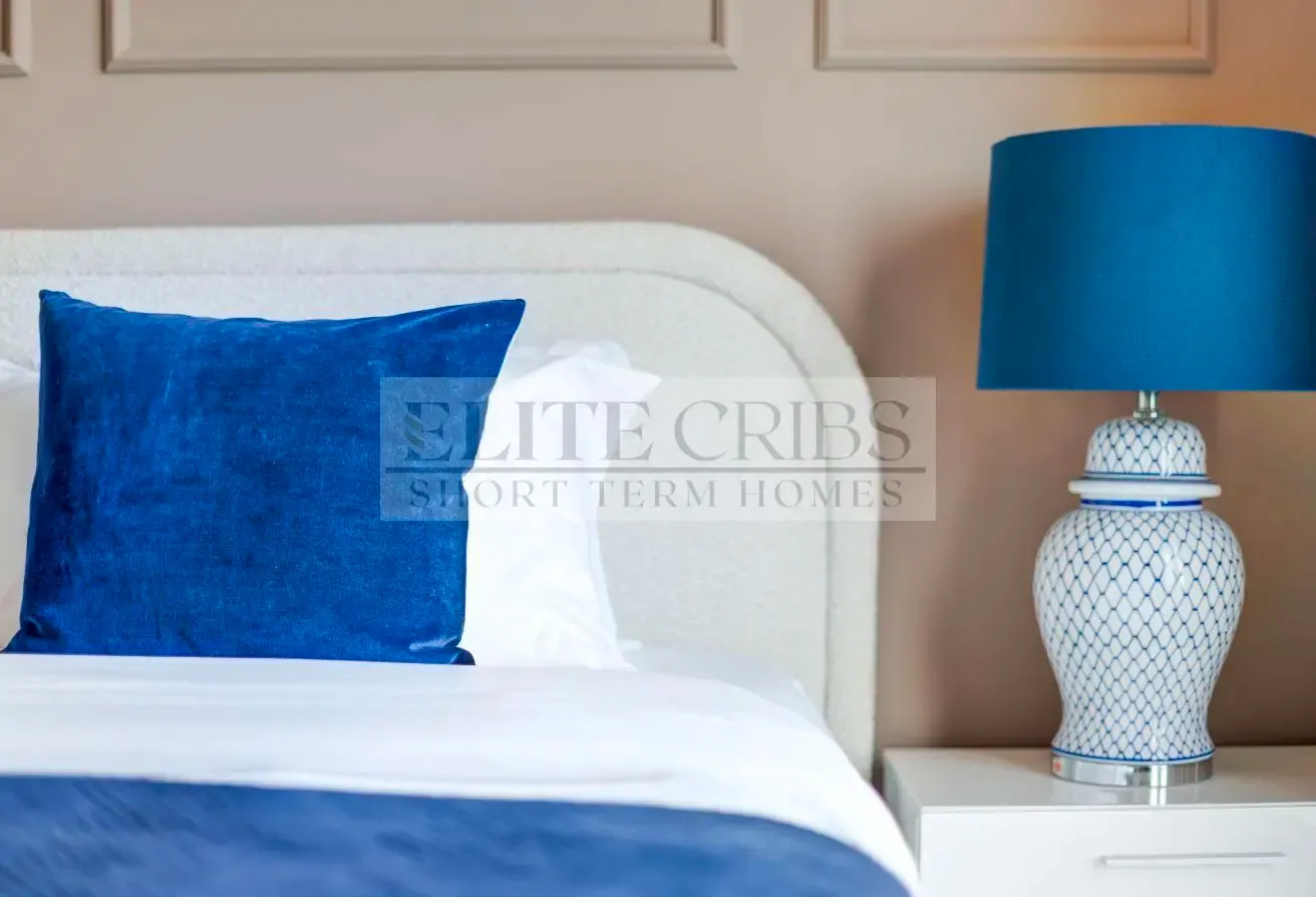 Luxury 2BR in Grande | Fountain Vew