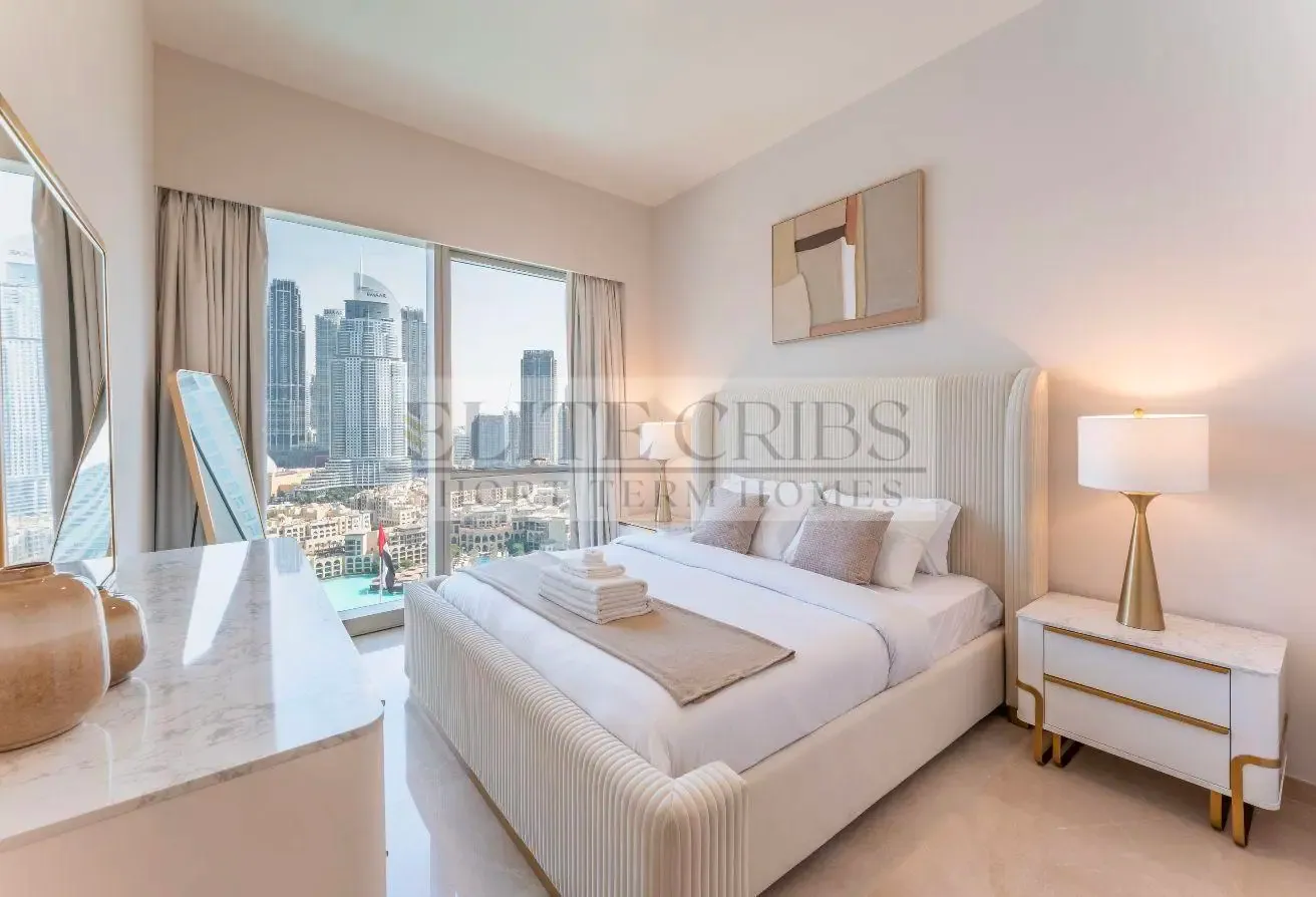 Elegant 2BR Retreat with Burj Khalifa Views GRANDE