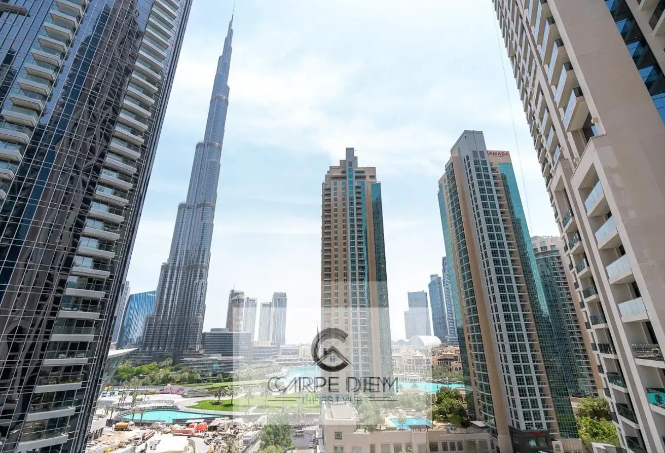 Full Burj Khalifa - Premium Opera Unit