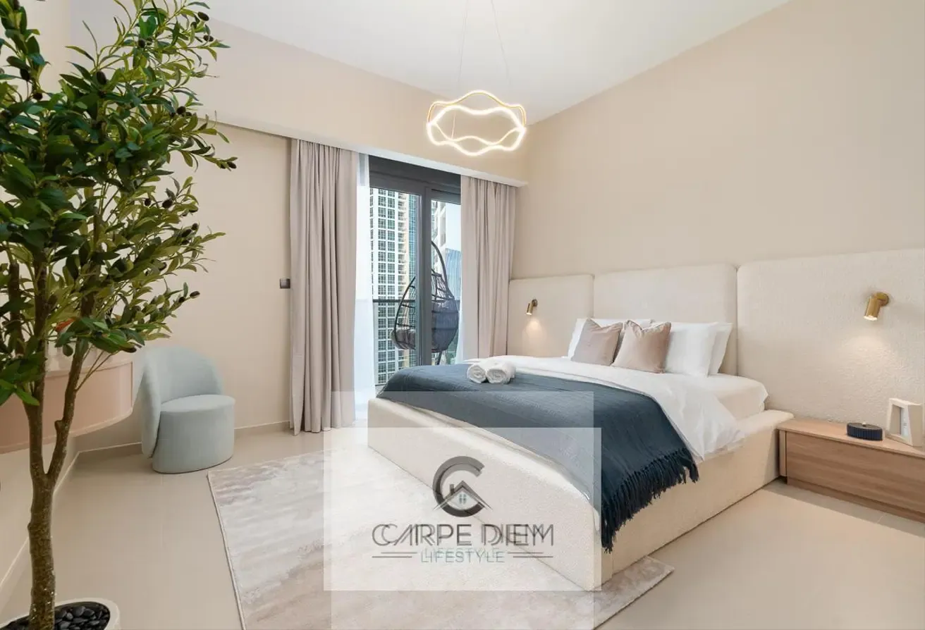 Full Burj Khalifa - Premium Opera Unit