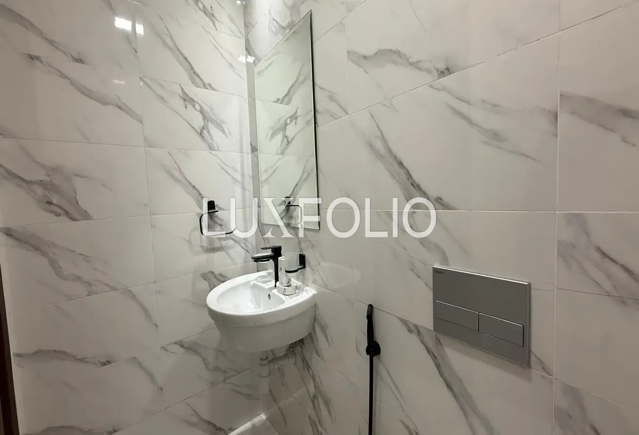 Modern | Balcony | Fully Furnished