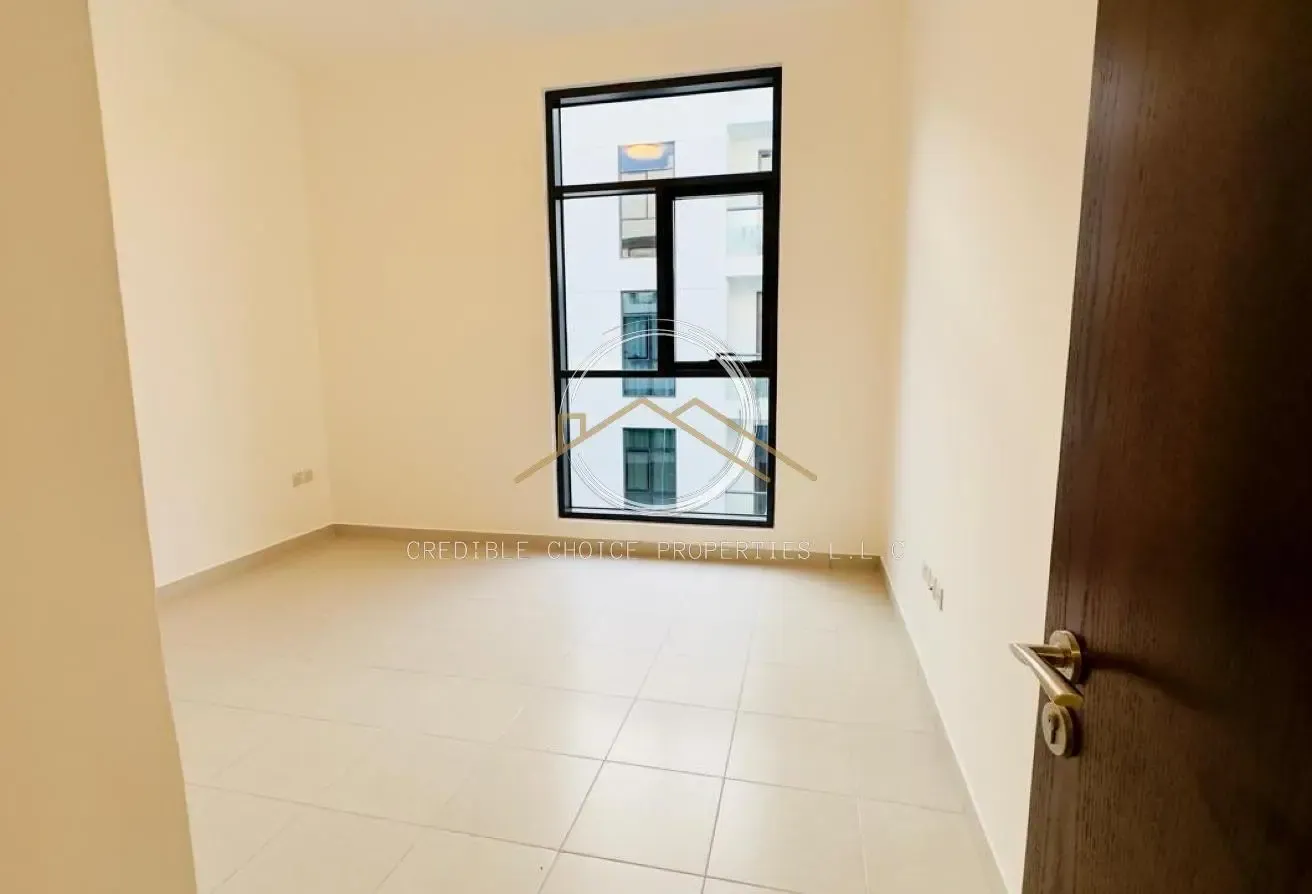 3BHK+Maidsroom | Near Metro and Malls | Family