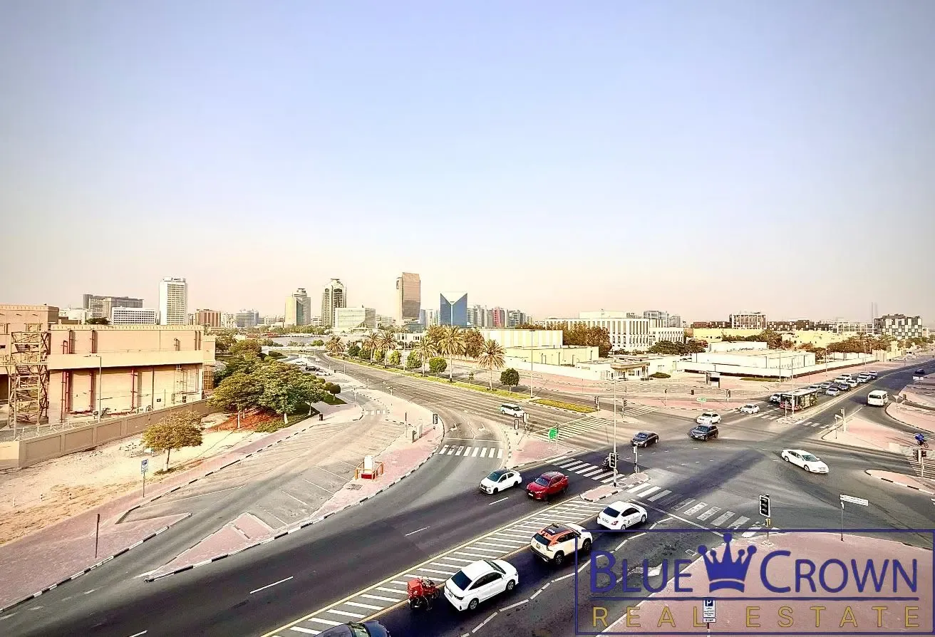 CORNICHE VIEW // STUNNING APARTMENT// FAMILY BUIL