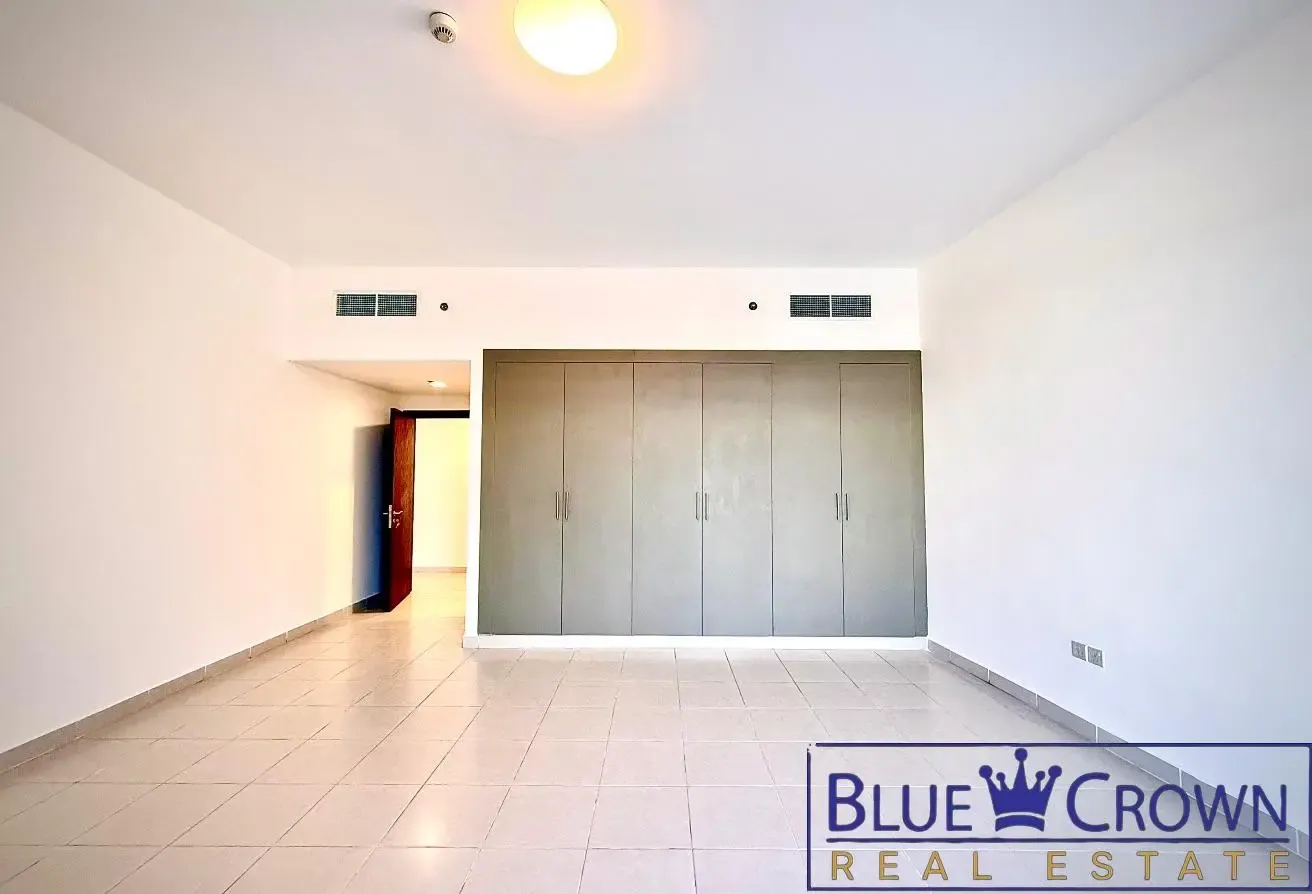 CORNICHE VIEW  // STUNNING APARTMENT// FAMILY BUIL