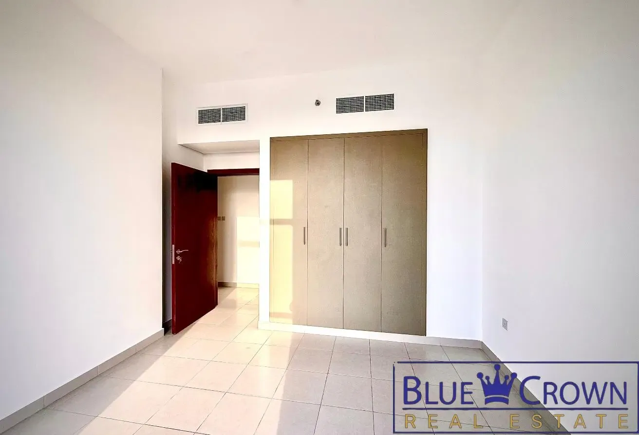 3BR+ MAID PRIME LOCATION NEAR METRO