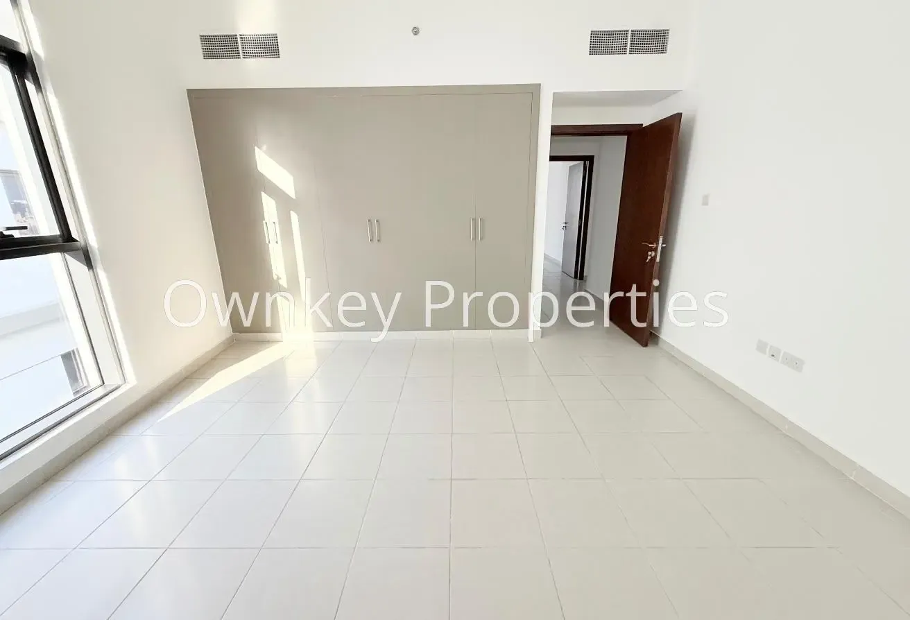 Open View | Spacious 3BHK | Close To Metro