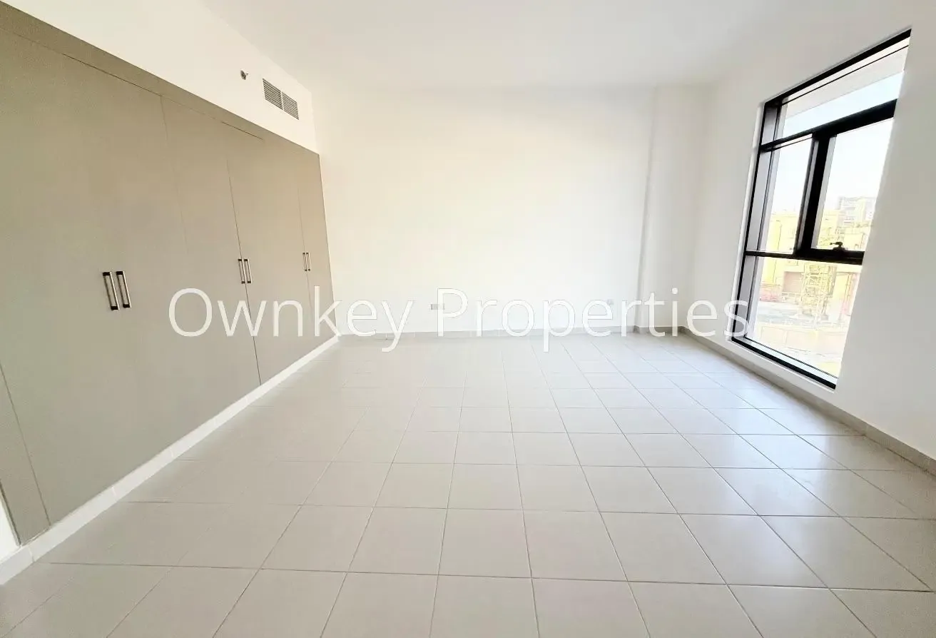 Open View | Spacious 3BHK | Close To Metro