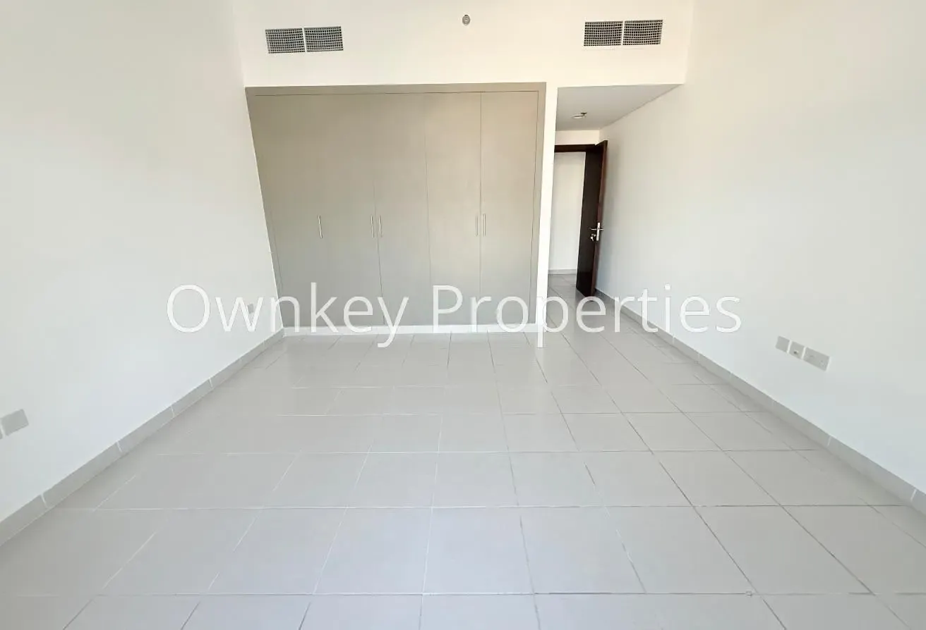 Open View | Spacious 3BHK | Close To Metro