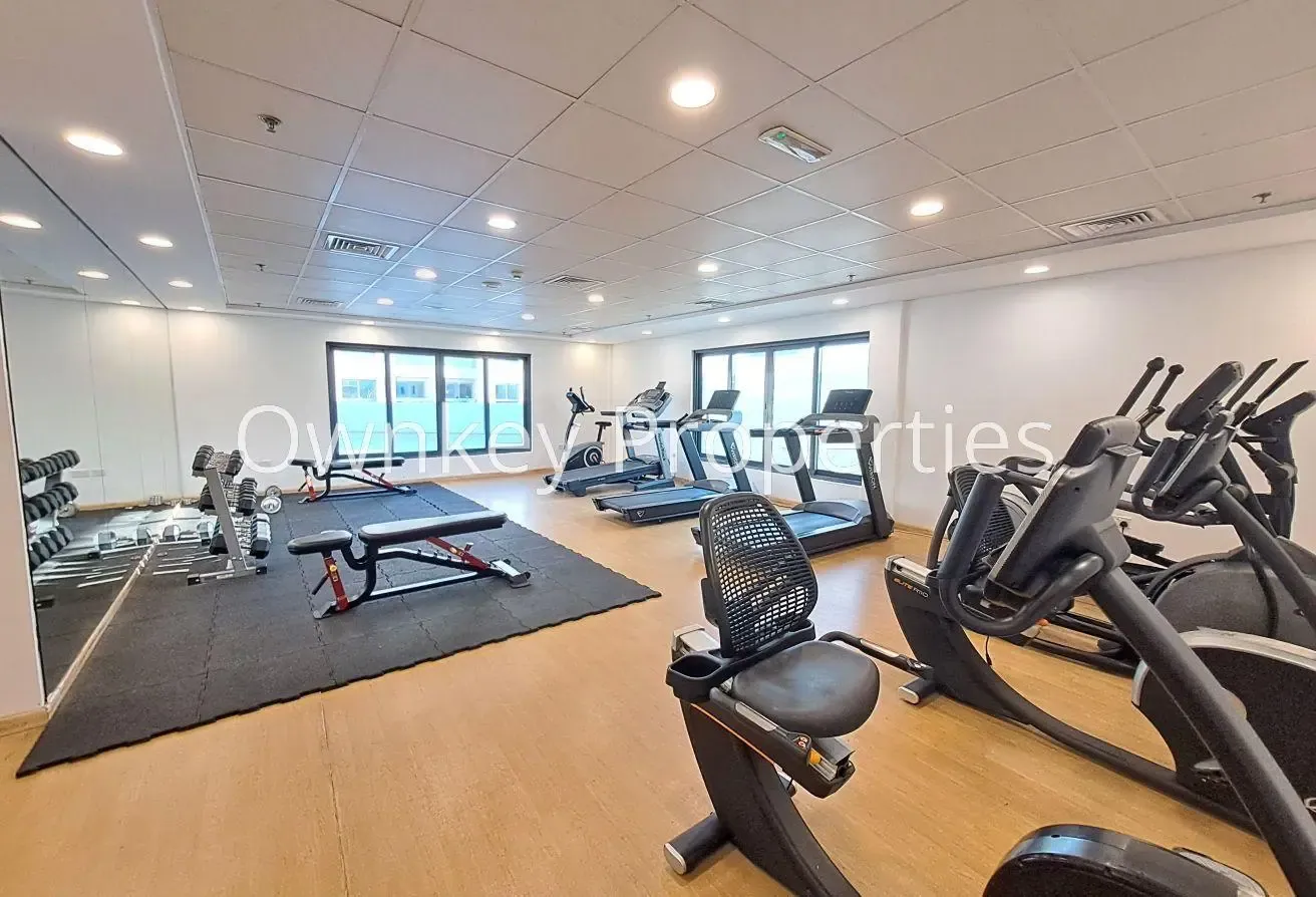 Open View/3BHK +Maid Room/With Balcony /Close Burj