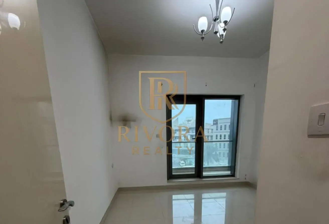 3 BHK I WITH BALCONY I CHILLER FREE