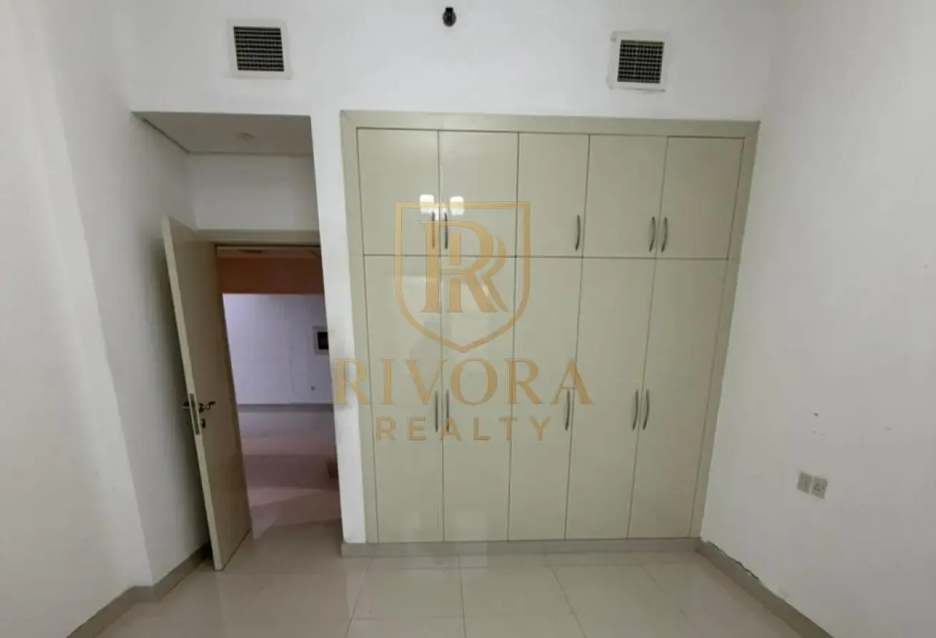 3 BHK I WITH BALCONY I CHILLER FREE