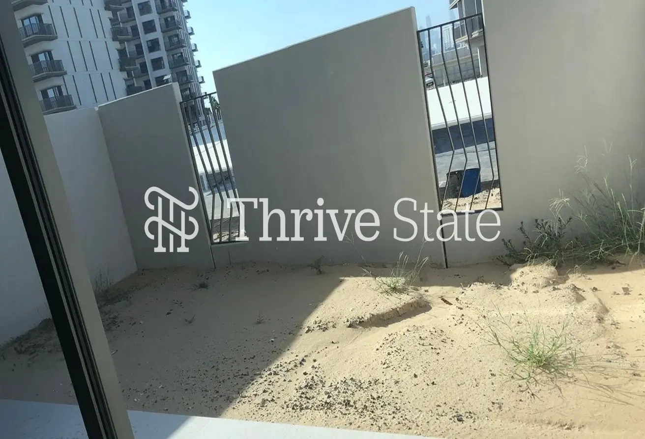 SINGLE ROW | Near Entrance | 3 BR + Maids Room