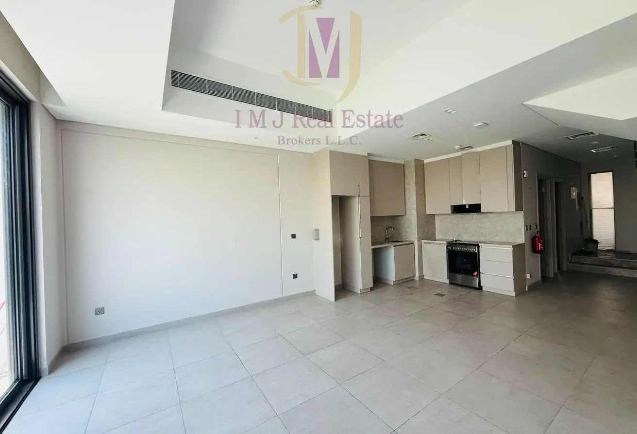 2 BR + Maid’s | Unfurnished | Single Row | Vacant