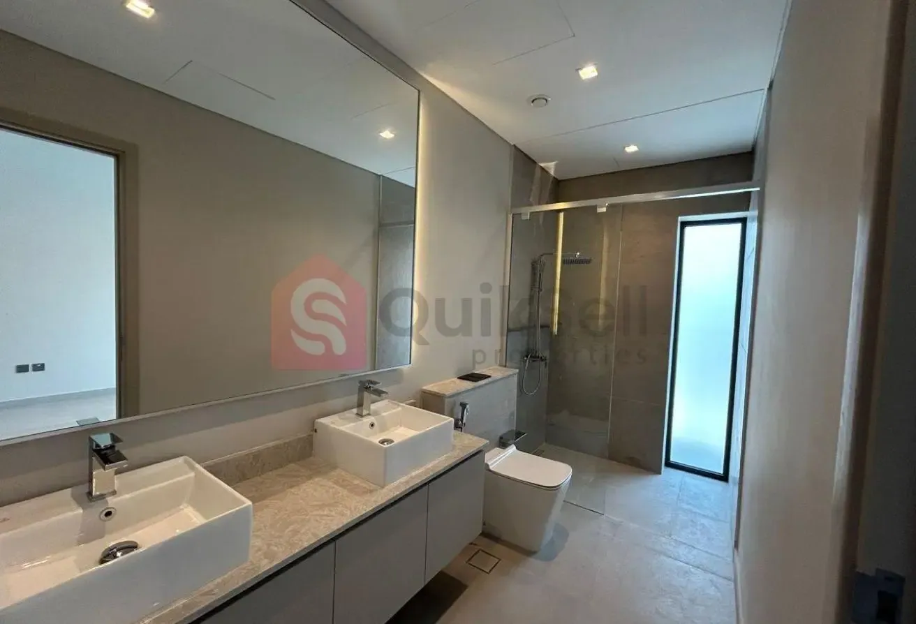 SPACIOUS 3BR TOWNHOUSE | VACANT | BEST PRICE