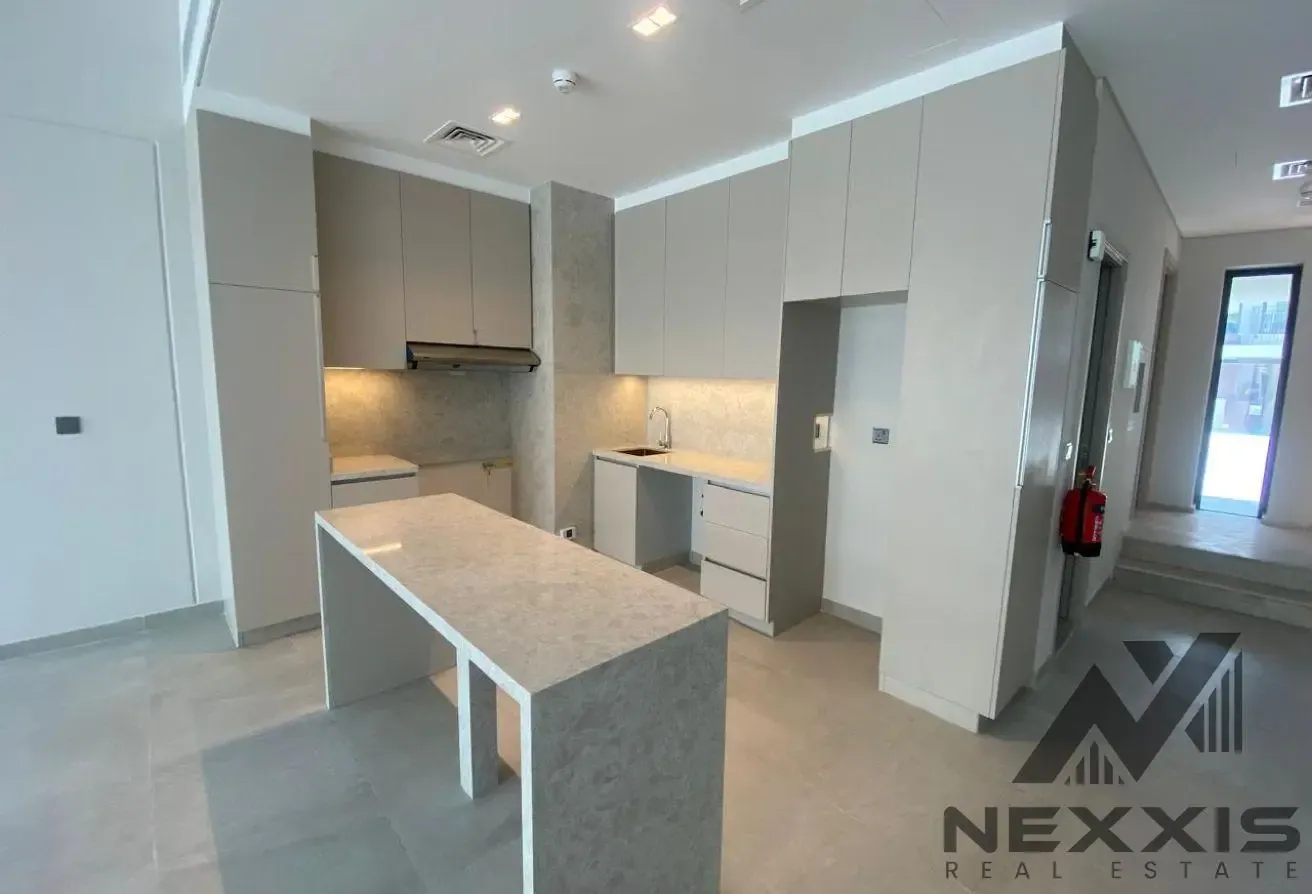 3 BR Villa with Water View in MBR City
