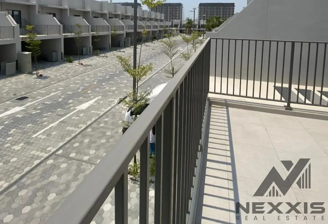3 BR Villa with Water View in MBR City