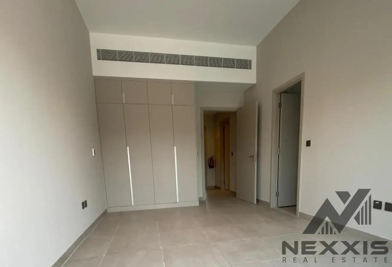 3 BR Villa with Water View in MBR City