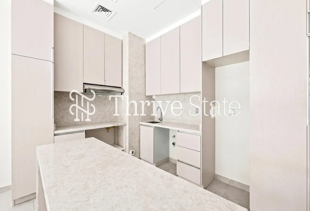 SINGLE ROW | Burj View | 3 Beds + Maids