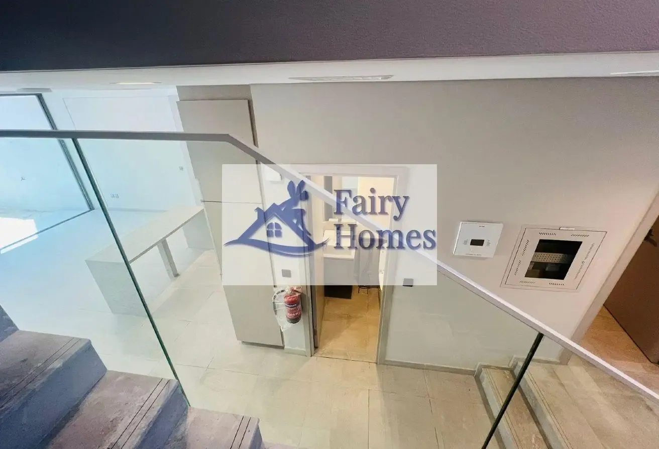 Unfurnished 3BHK plus maid room villa for Rent