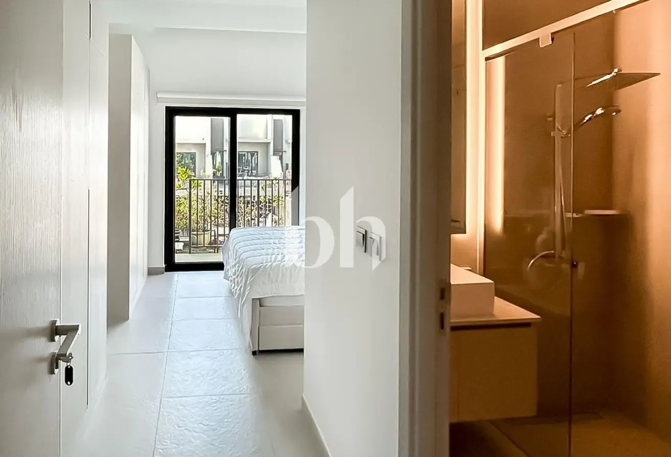 Vacant Soon | Negotiable | Back to Back