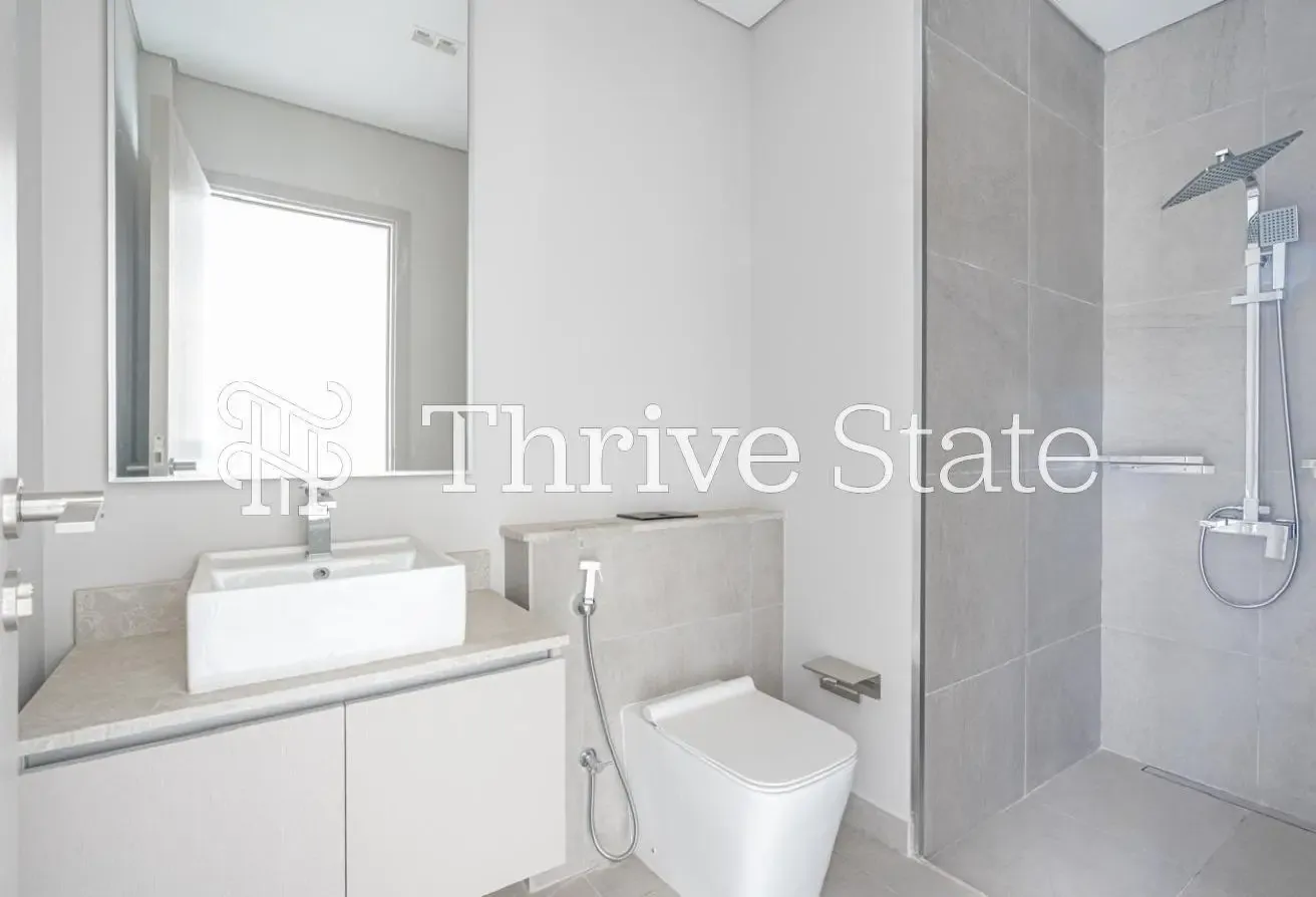Luxurious Villa | 3BR + Maid Room | Modern