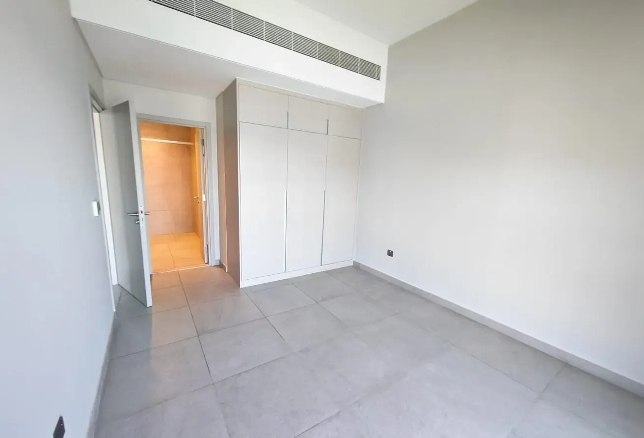 Ready To Move | 4BR + Maid's | Luxury Living