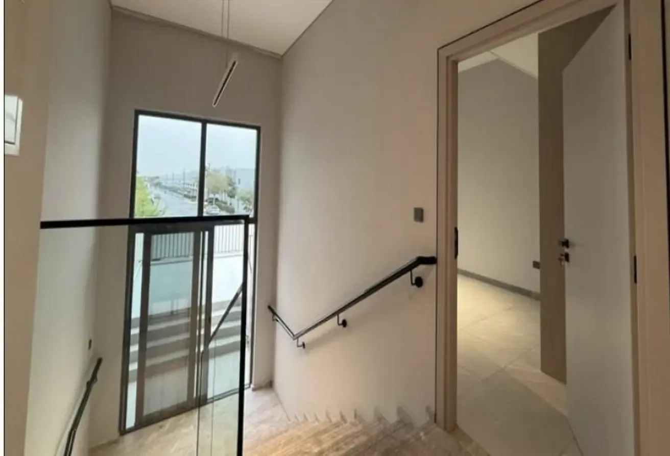 Ready To Move | 4BR + Maid's | Luxury Living