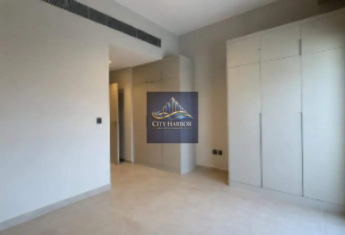 BEAUTIFUL 2BR VILLA IN MAG EYE, MBR CITY