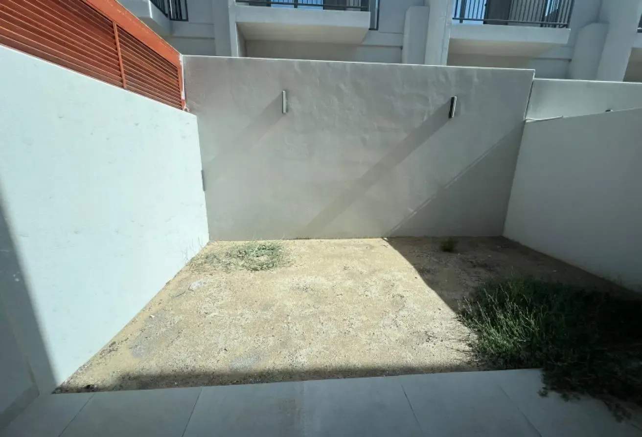 2 BEDROOM PLUS MAID ROOM GOOD LOCATION