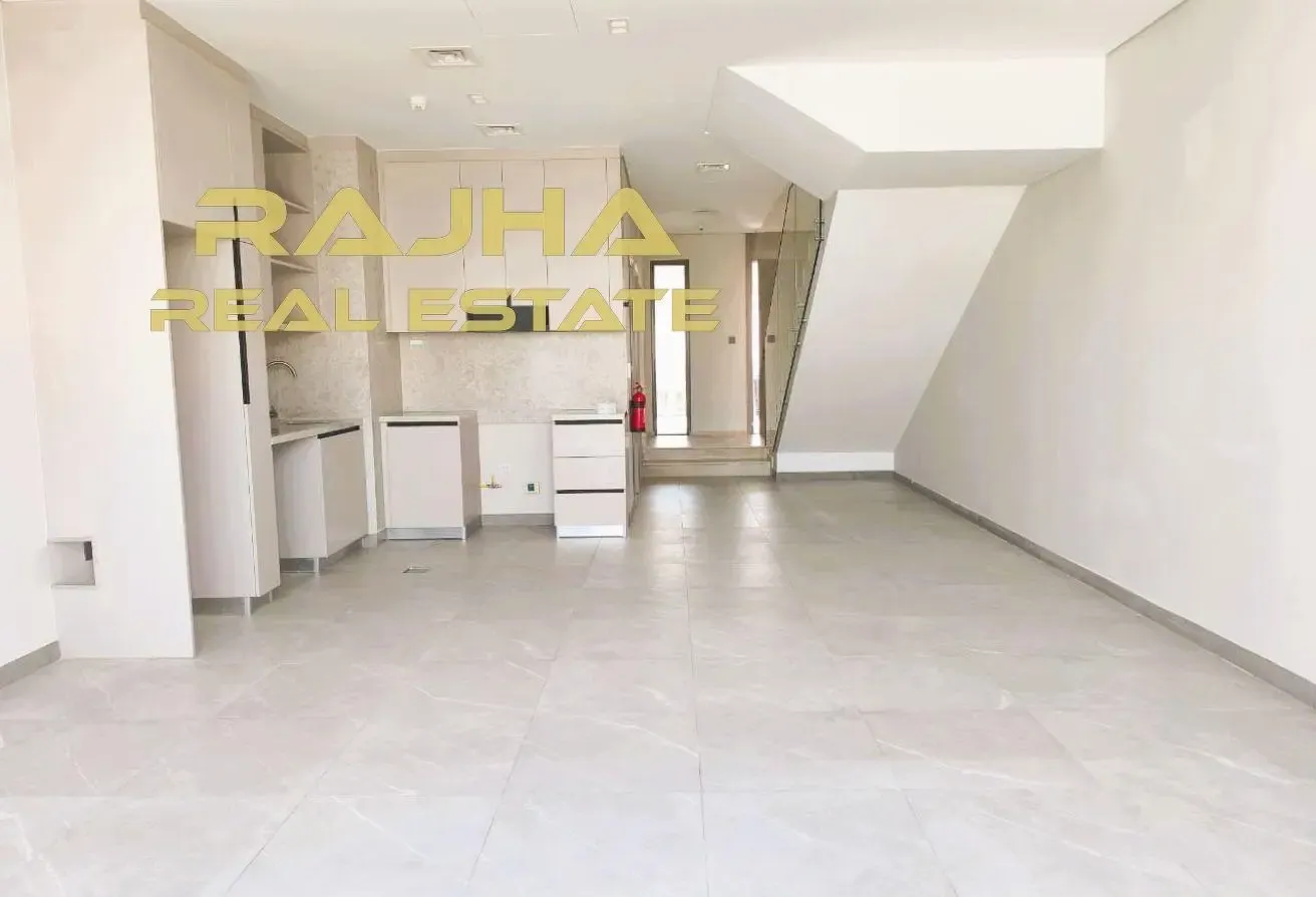 Ready 2BR + Maid | Top Location | Single Row