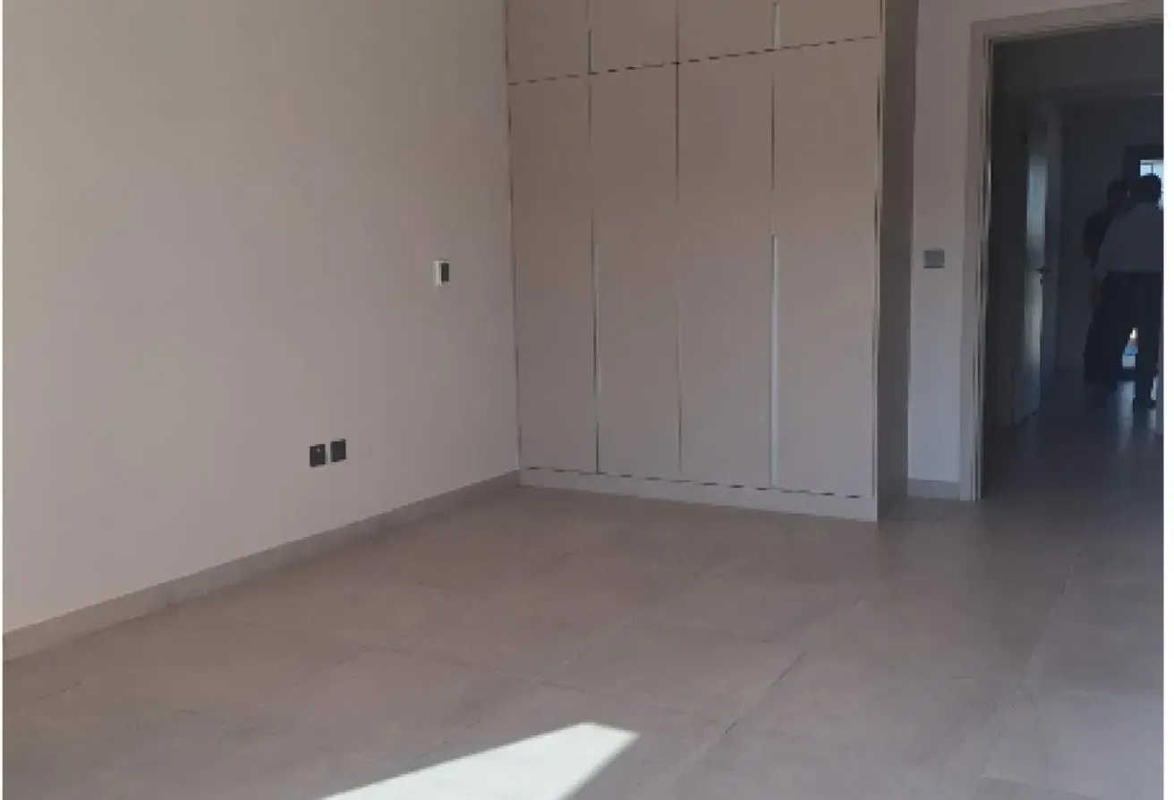 3 BEDROOM PLUA MAID ROOM FOR RENT GOOD LOCATION