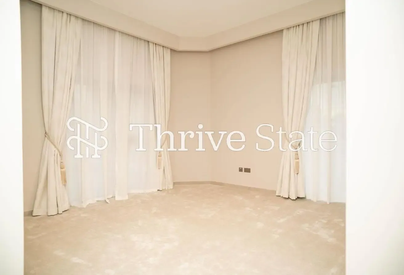 Corner Plot | Near Pool | Furnished or Unfurnished