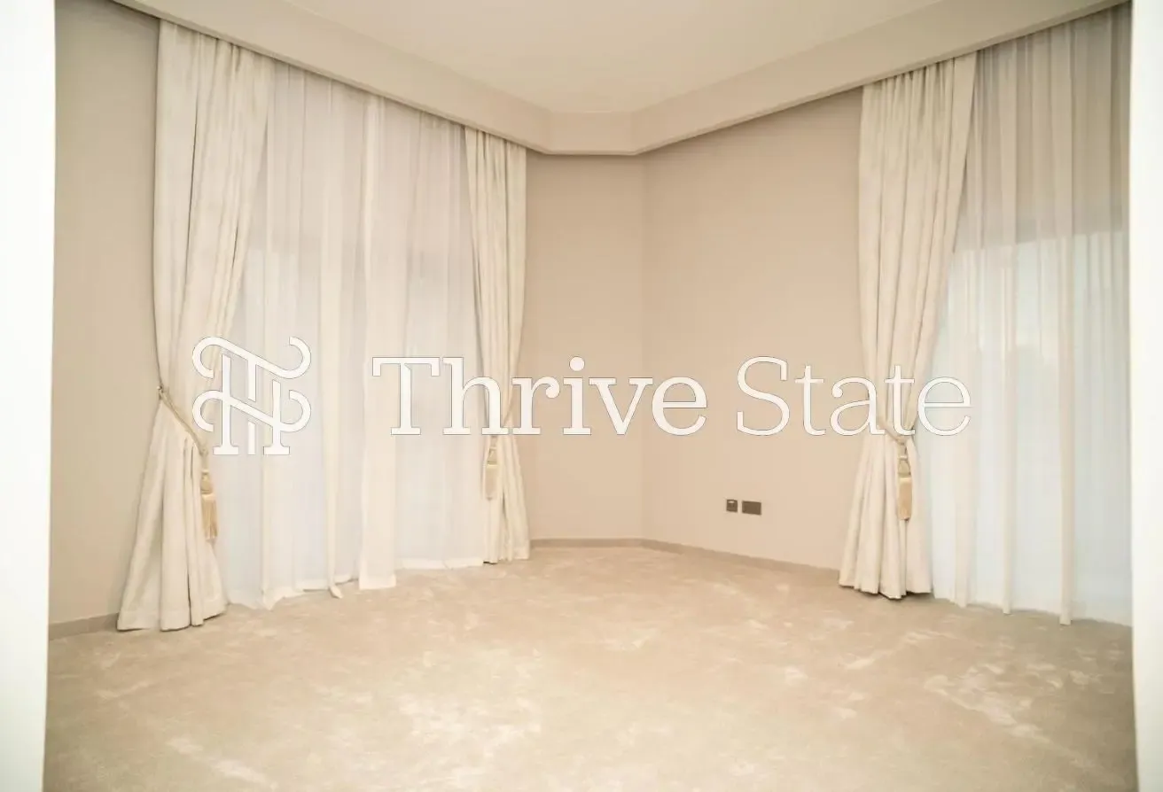 Corner Plot | Near Pool | Furnished or Unfurnished
