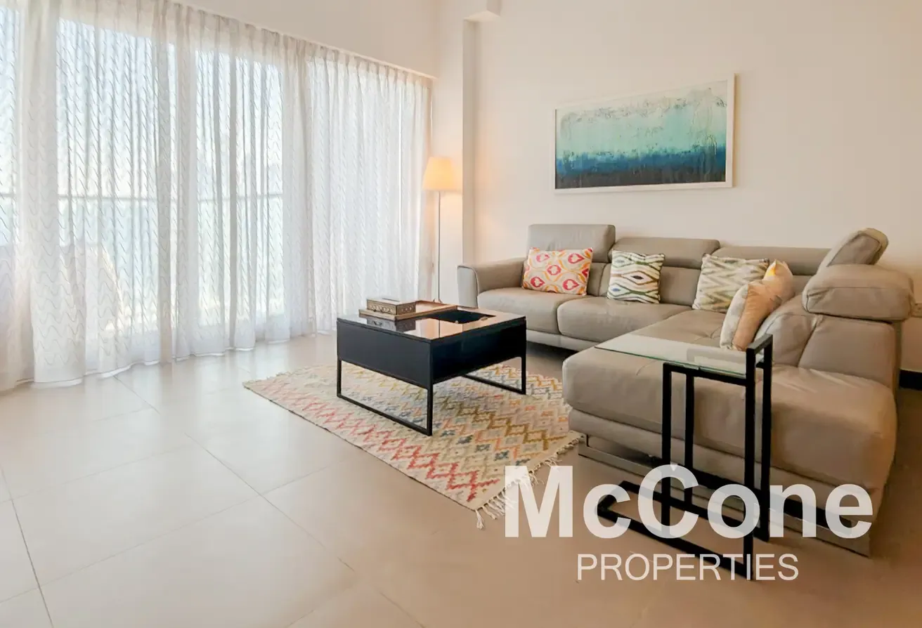 Golf View | Fully Furnished | Well Maintained