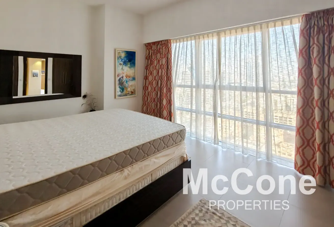 Golf View | Fully Furnished | Well Maintained