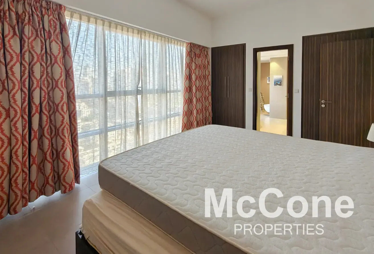 Golf View | Fully Furnished | Well Maintained