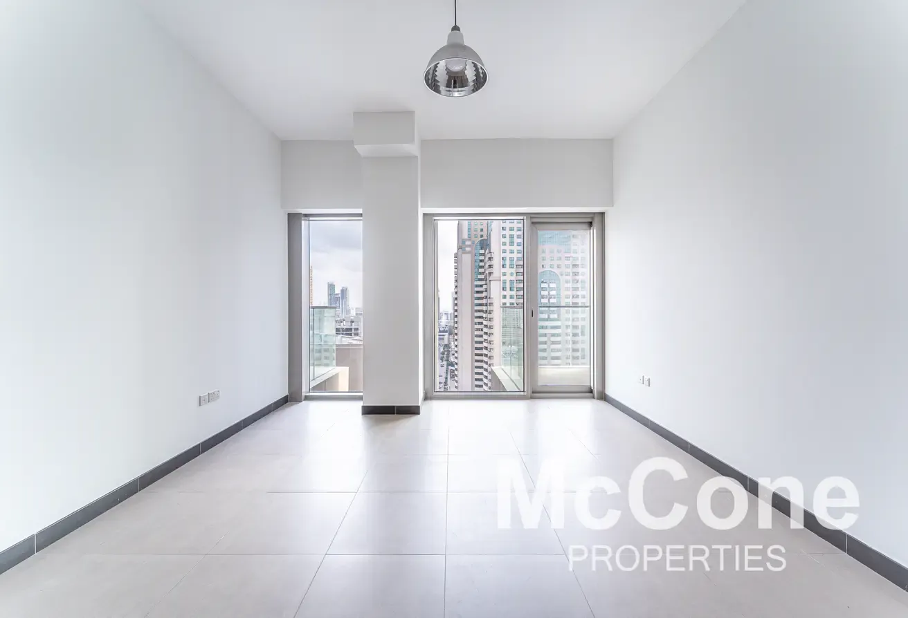 Big +Study | White Goods Included | Close to Metro